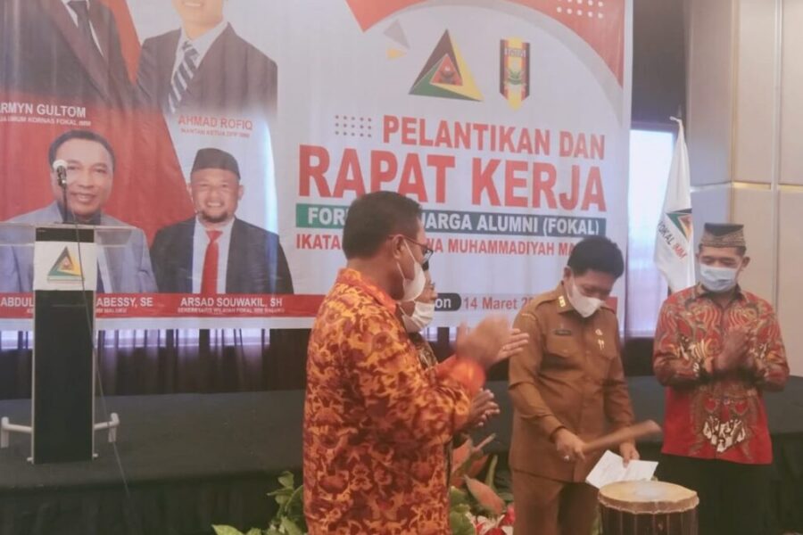 Sekda Maluku Buka Kegiatan Pelantikan Dan Raker Fokal