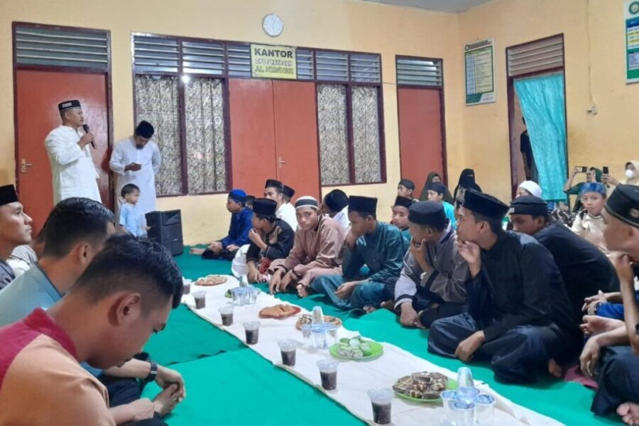 Warga Makassar Maluku Tengah Gelar Buka Puasa Bersama Di Panti Asuhan Al-Hidayah Masohi