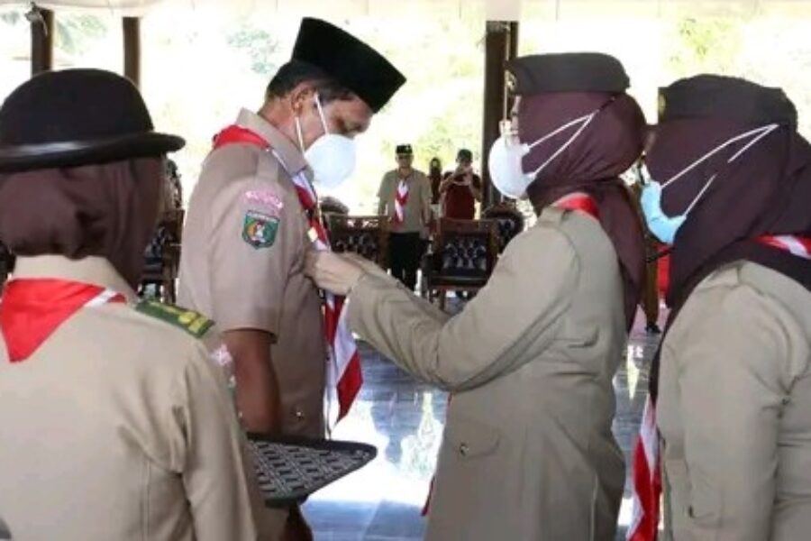 Ketua Kwarda Gerakan Pramuka Maluku Widya Pratiwi, Melantik Mapicab dan Kwarcab Pramuka Malteng