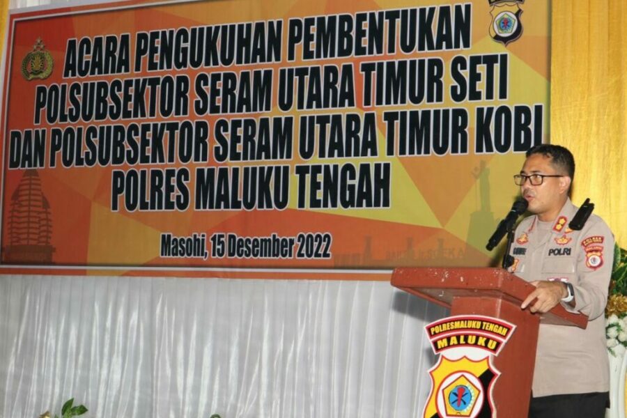 AKBP Dax Emmanuel S. Manuputty., Kapolres Malteng Mengukuhkan Polsubsektor Kecamatan Seram Utara Timur Seti Dan Seram Utara Timur Kobi Di Dua Kecamatan