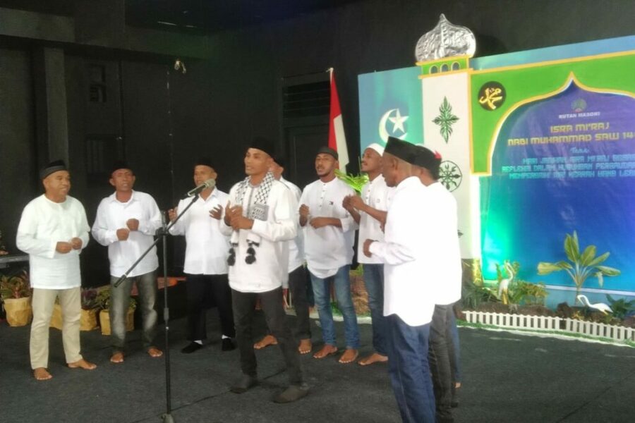 Warga Binaan Rutan Kelas IIB Masohi Tampil Di Hadapan Pj Bupati Dalam Kegiatan Isra Mi'Raj