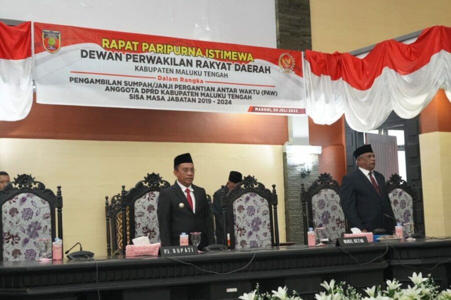 Ketua Dan Wakil Ketua DPRD Malteng Tidak Hadir Dalam Rapat Paripurna Istimewa DPRD Malteng Dalam Rangka PAW Anggota, Hanya Dipimpin Wakil Ketua Demianus Hattu