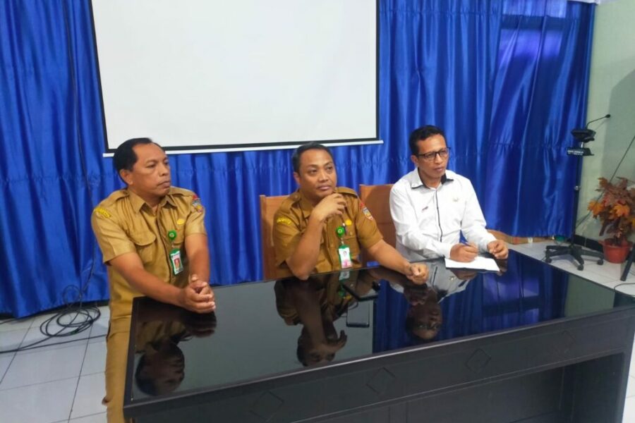 Direktur RSUD Masohi Berikan Keterangan Pers Terkait Insiden Pasien Meninggal Di Ruangan Perawatan